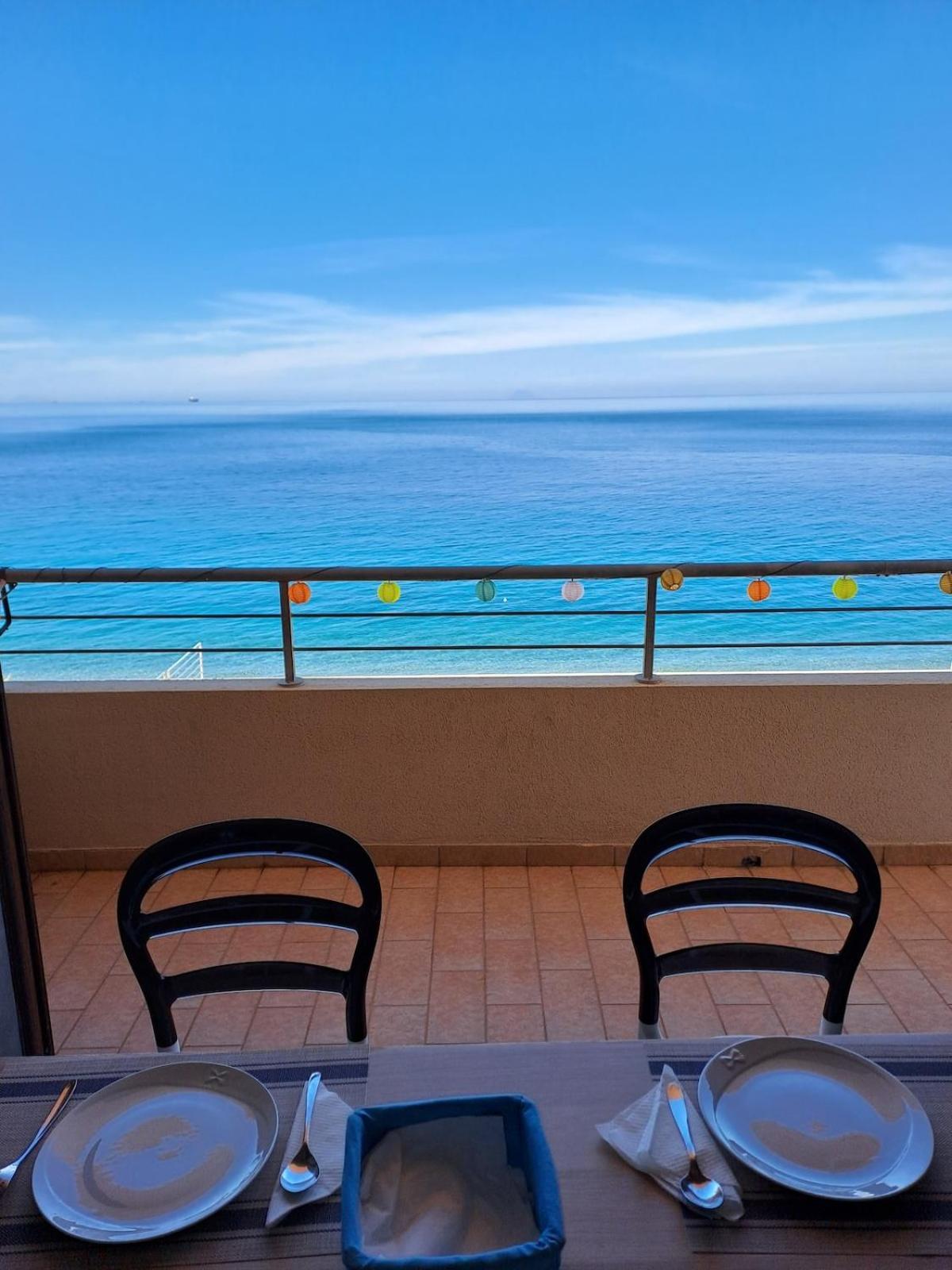 Sea House Bagnara Calabra Apartman Kültér fotó